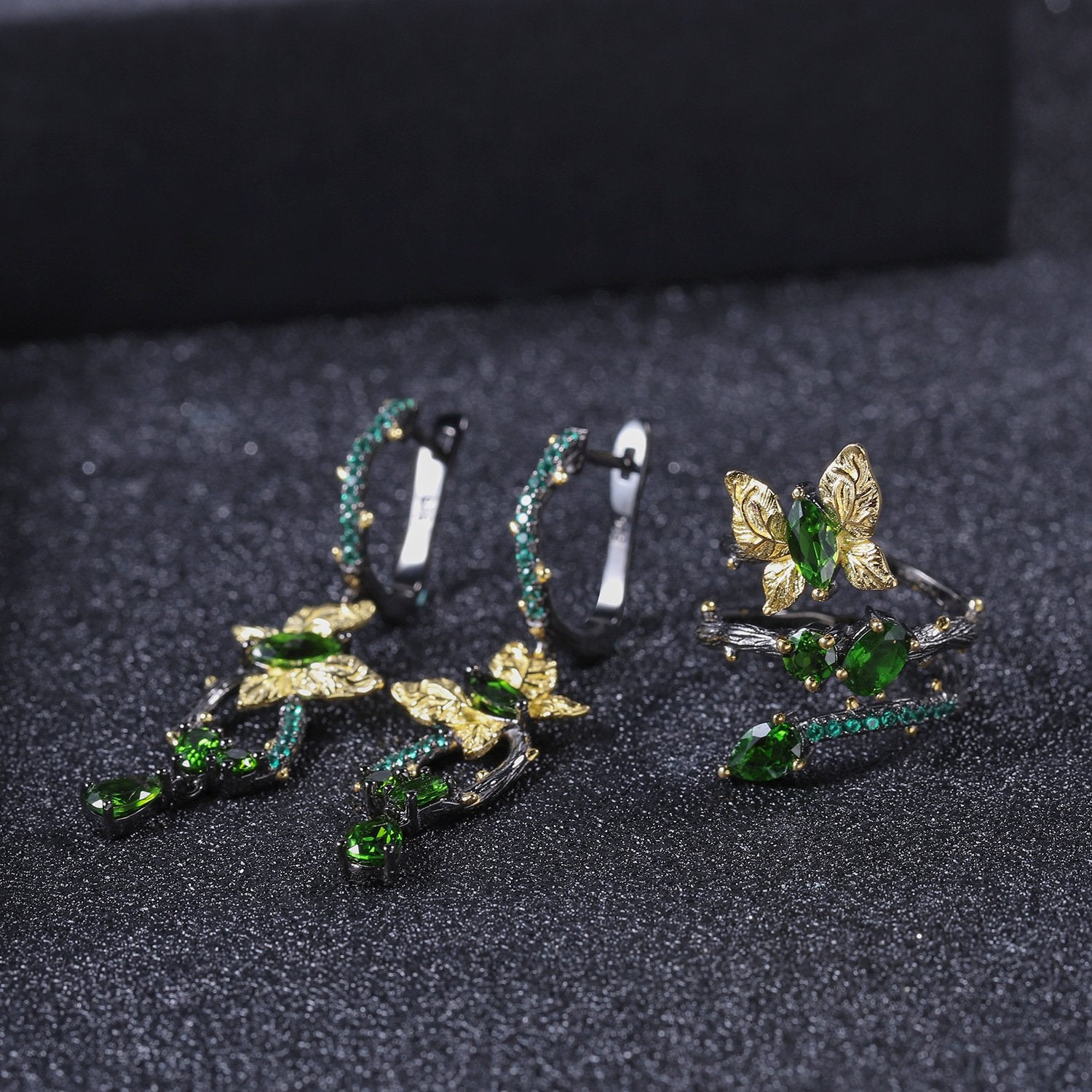 Diopside Ring worn for scale and styling reference