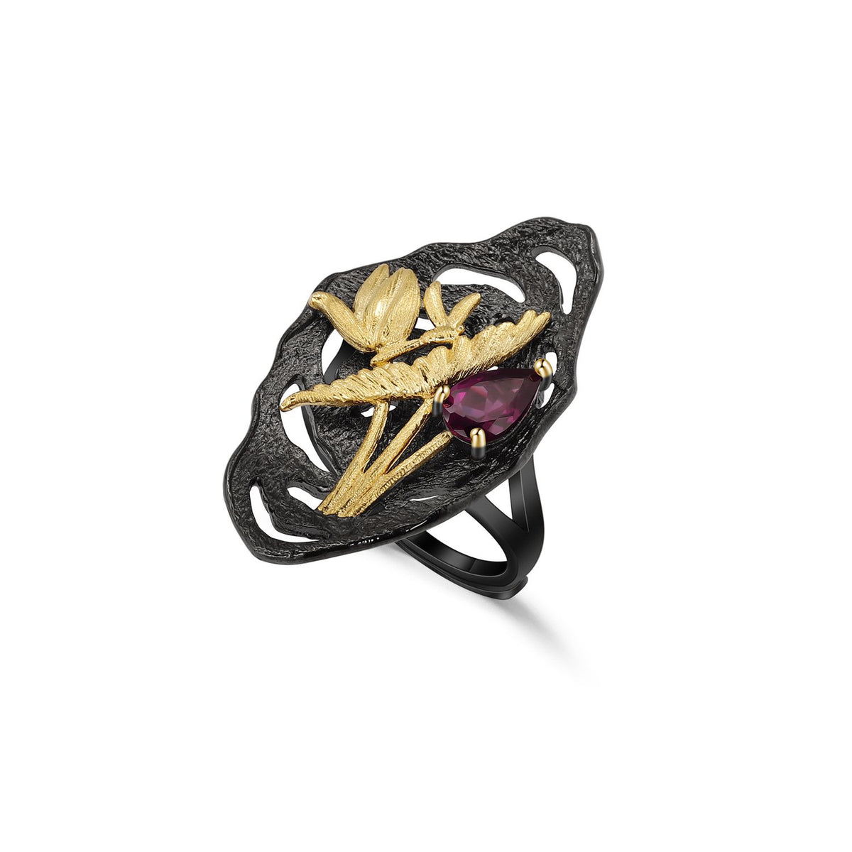Side profile of the Amethyst ring