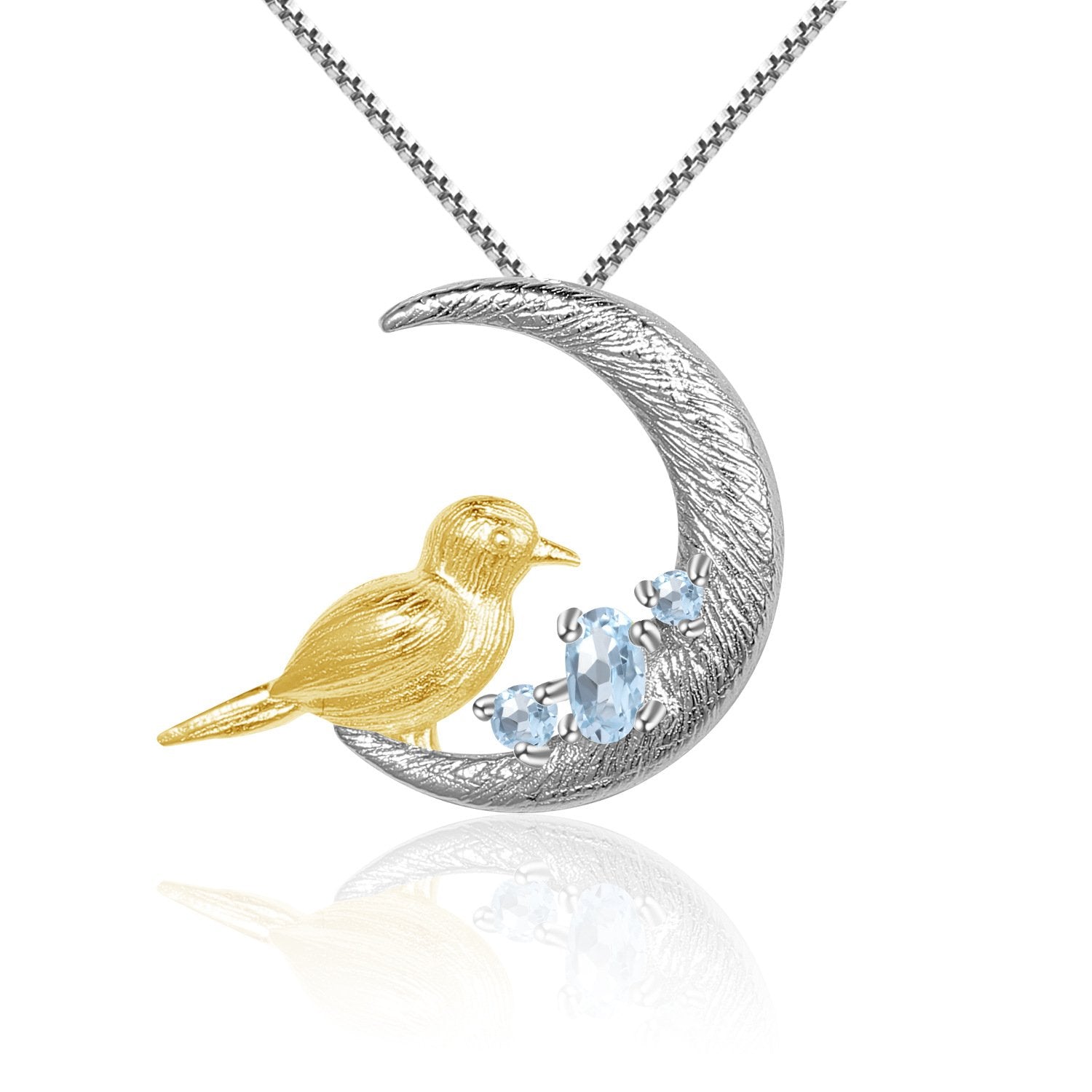 Side profile of the Peridot necklace