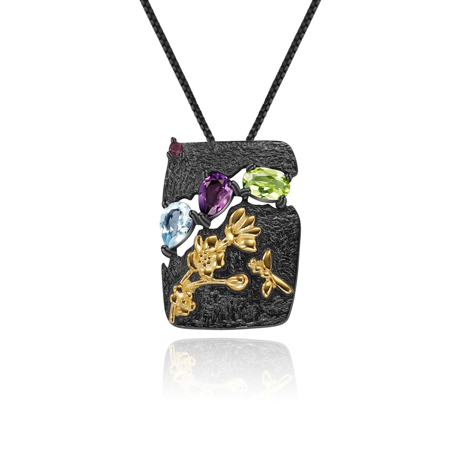 Side profile of the Rhodolite Garnet necklace