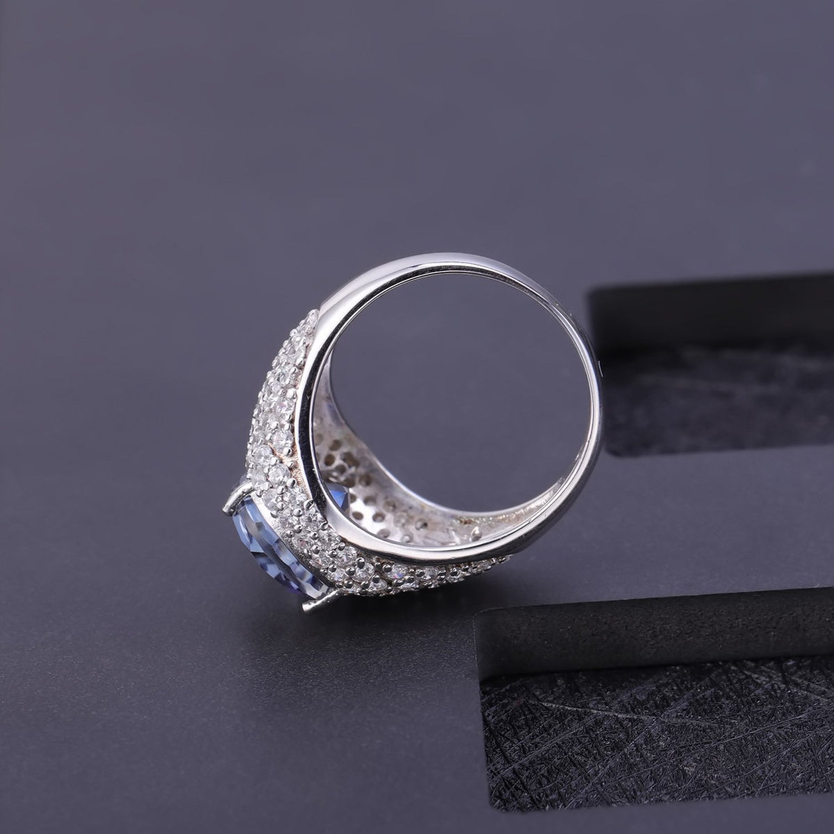 Secret Garden Elegant Luxury Fashion Pavé 925 Sterling Silver &  Ring in 925 Sterling Silver
