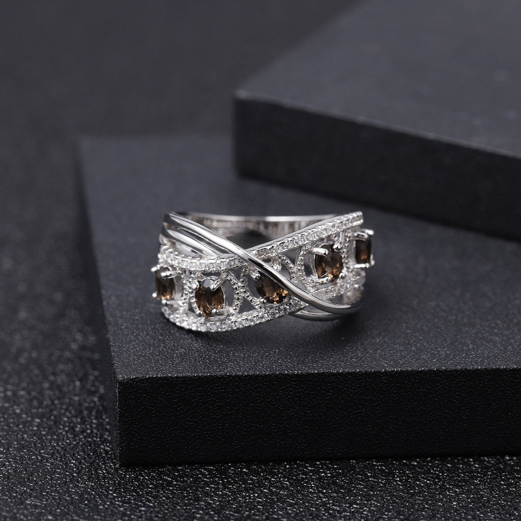 Close-up of the Amethyst setting on this ring