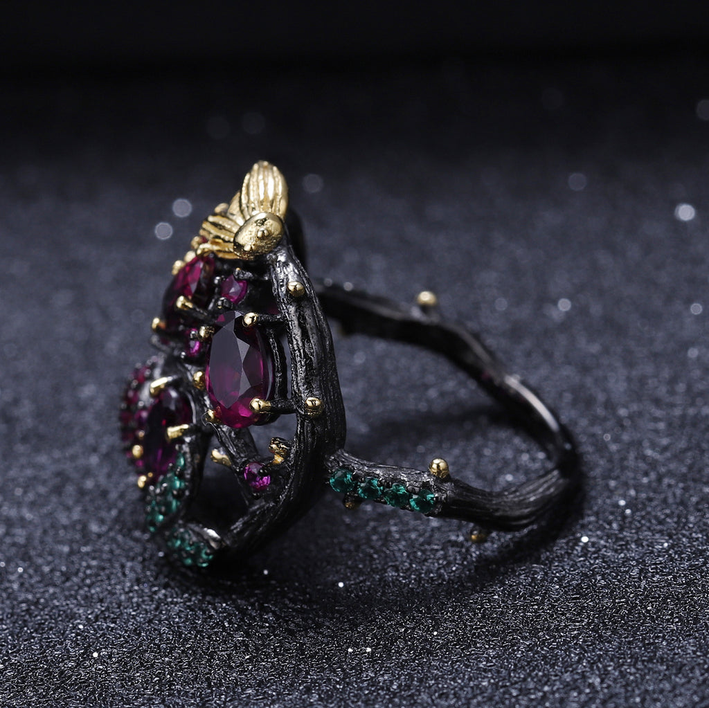 Rose Garnet Floral Ring 925 Sterling Silver (gemstone setting detail)