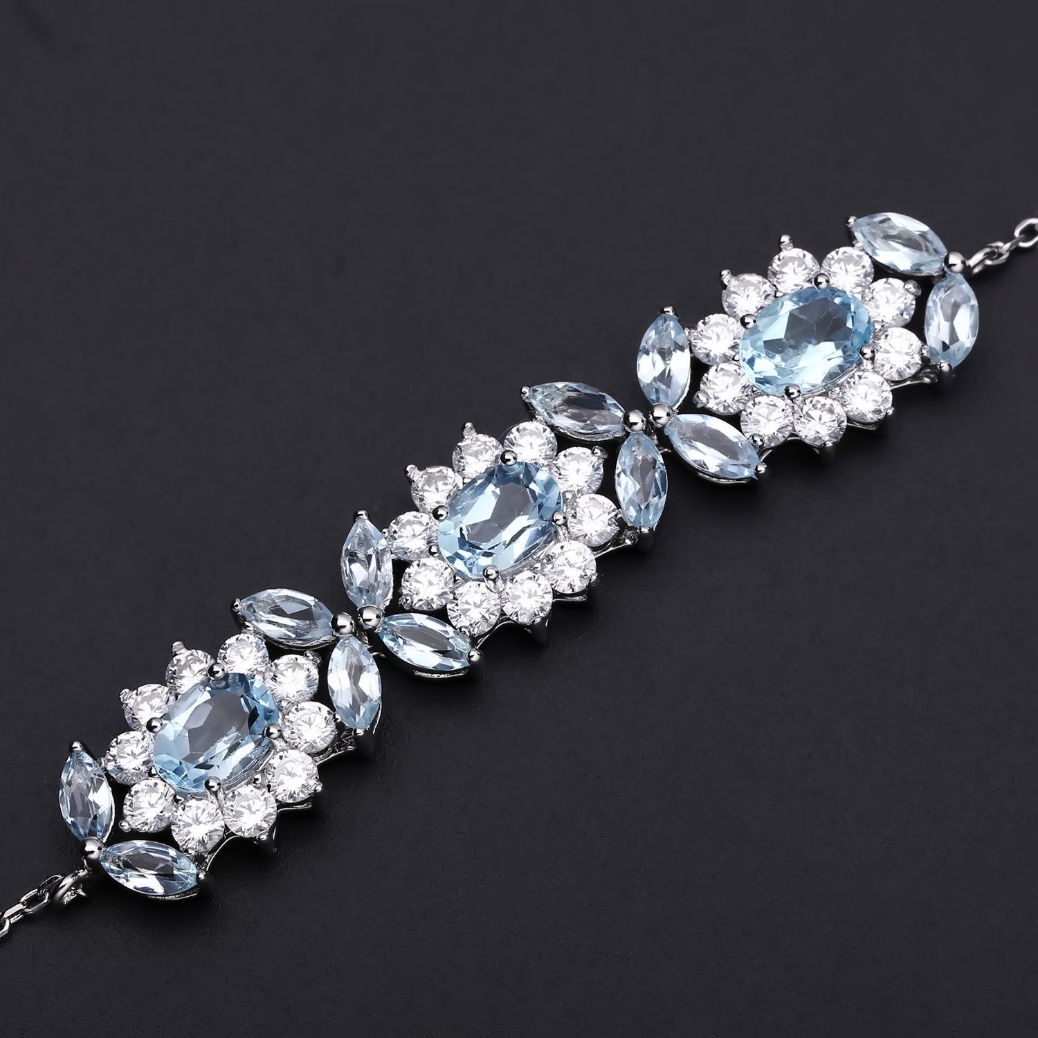 Topaz Designer Bracelet 925 Sterling Silver (gemstone setting detail)
