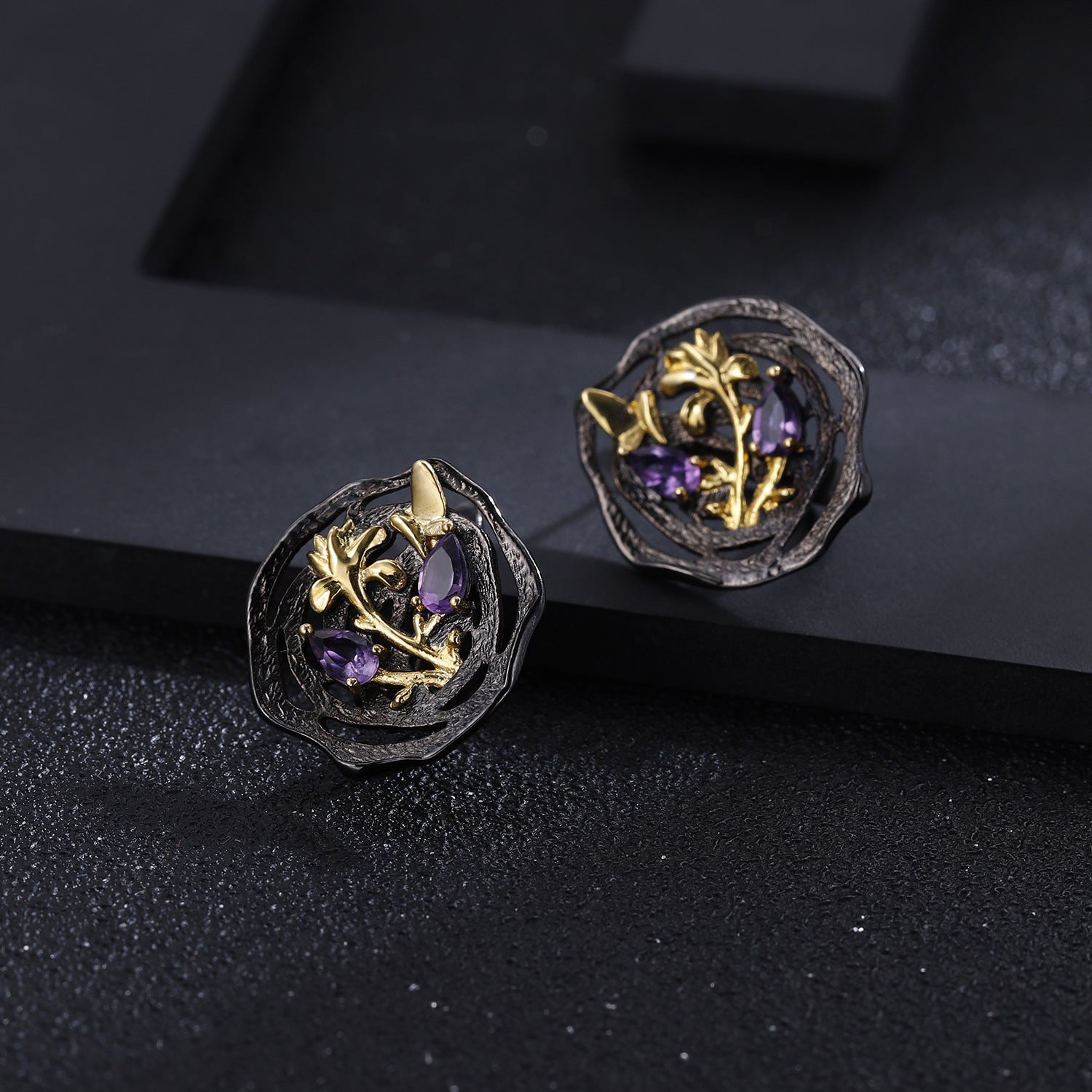 Rose Garnet Nature-Inspired Earrings 925 Sterling Silver (design detail close-up)