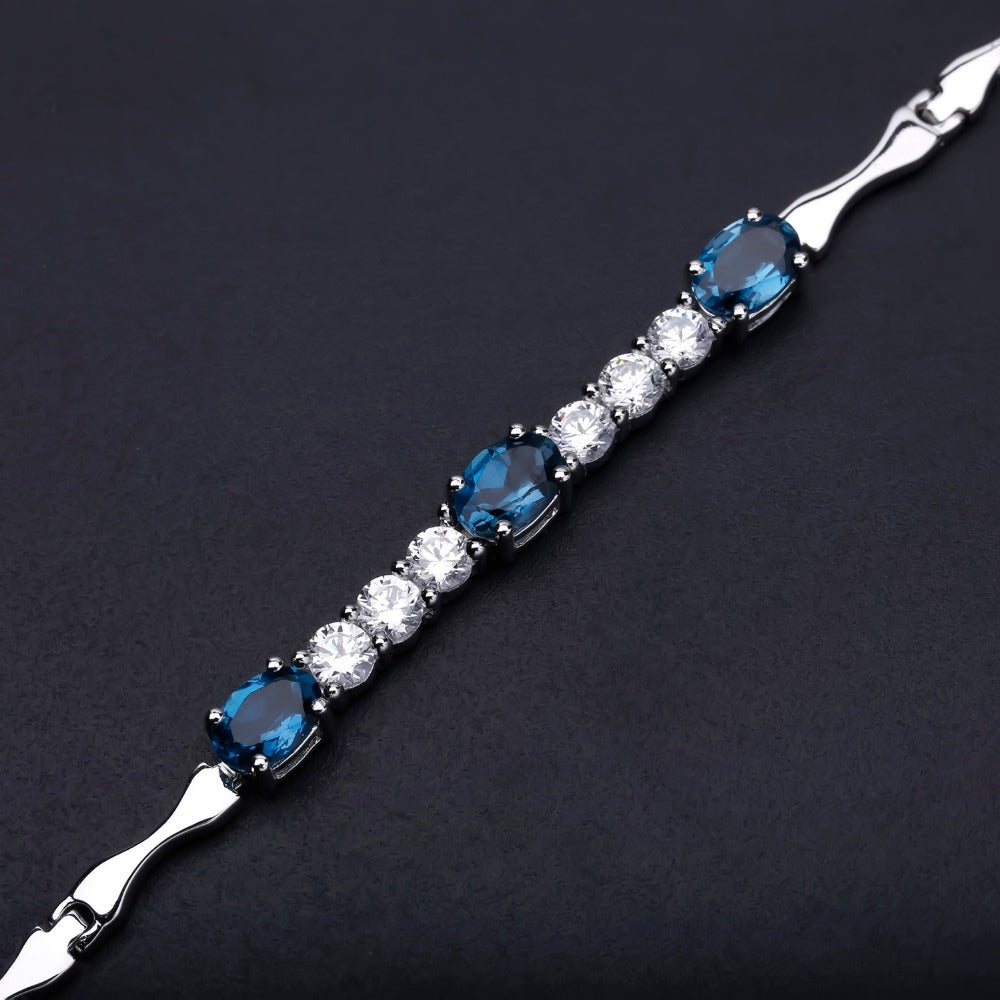 Topaz Luxury Bracelet 925 Sterling Silver (gemstone setting detail)