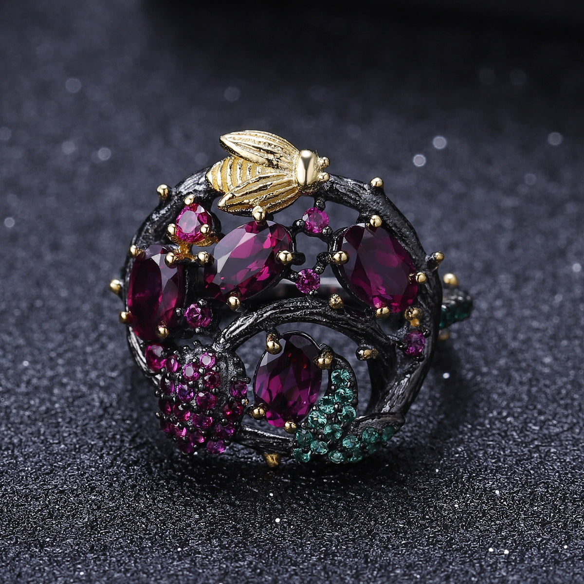 Rose Garnet Floral Ring 925 Sterling Silver (design detail close-up)