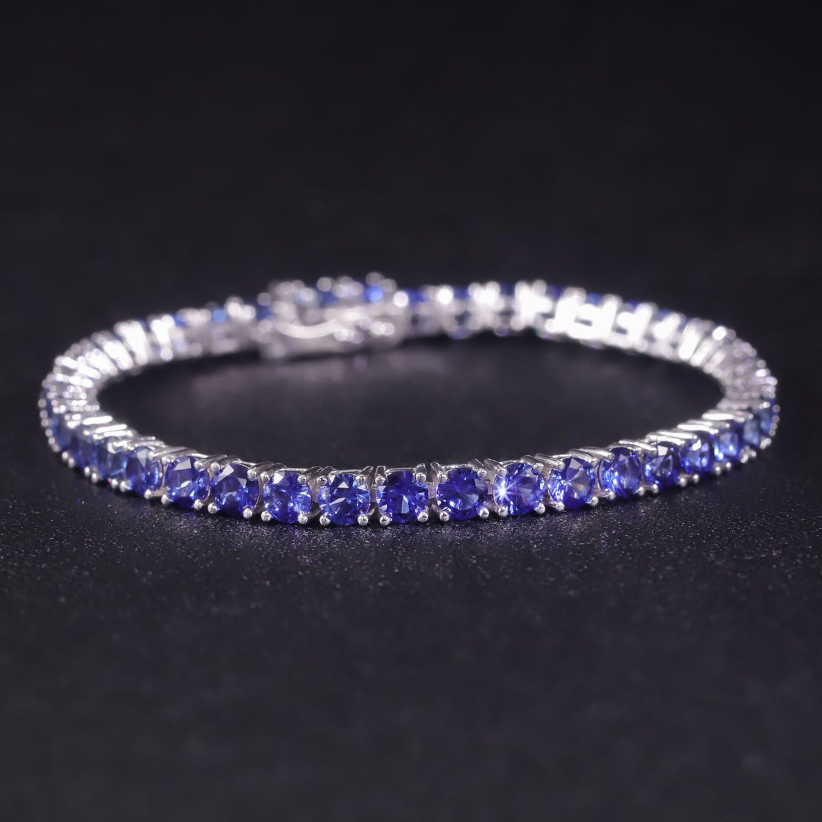 Lab-Grown Gemstones 3/4mm Tennis Bracelet 925 Sterling Silver (side profile view)