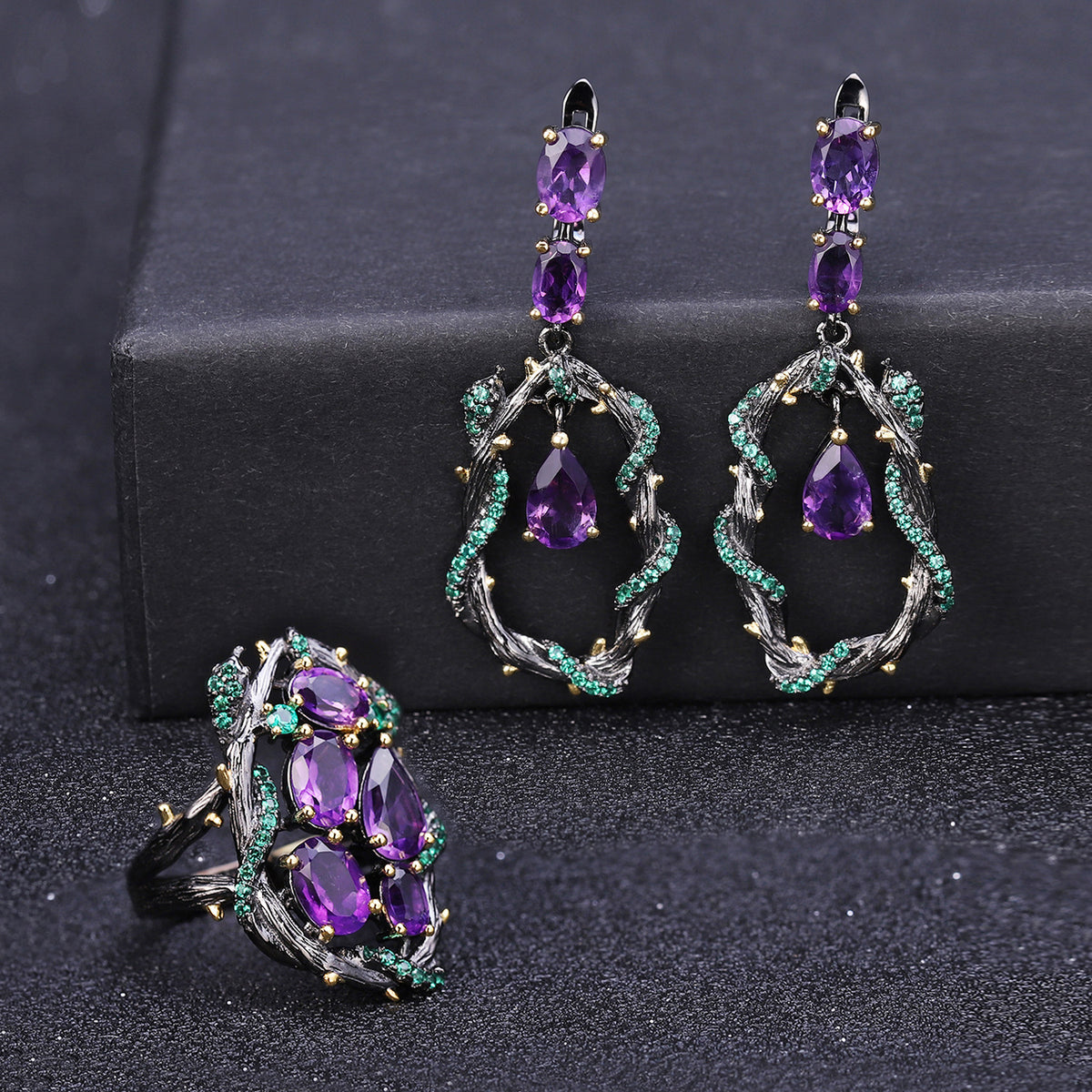 Amethyst Nature-Inspired Ring 925 Sterling Silver (gemstone setting detail)
