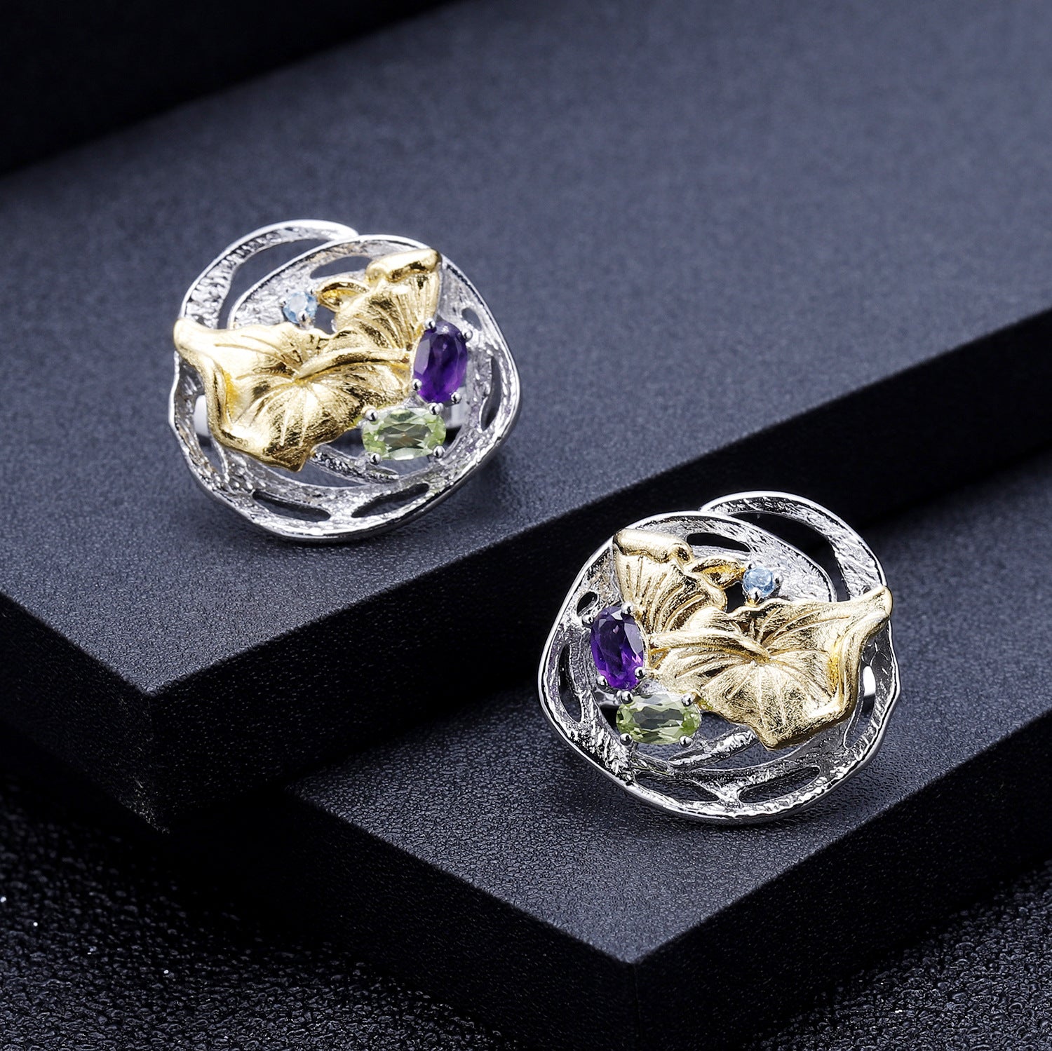 Natural Gemstone Nature-Inspired Earrings 925 Sterling Silver (design detail close-up)