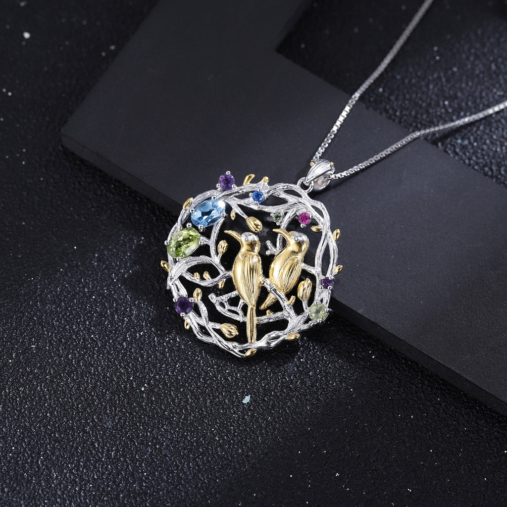 Natural Gemstone Bird Pendant 925 Sterling Silver (design detail close-up)