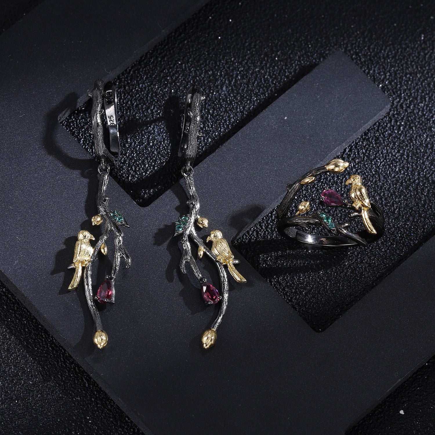 Rose Garnet Bird Earrings 925 Sterling Silver (design detail close-up)