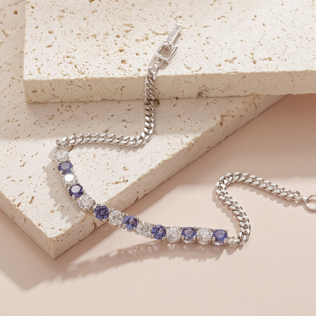 Lab-Grown Blue Sapphire Elegant Bracelet 925 Sterling Silver (gemstone setting detail)