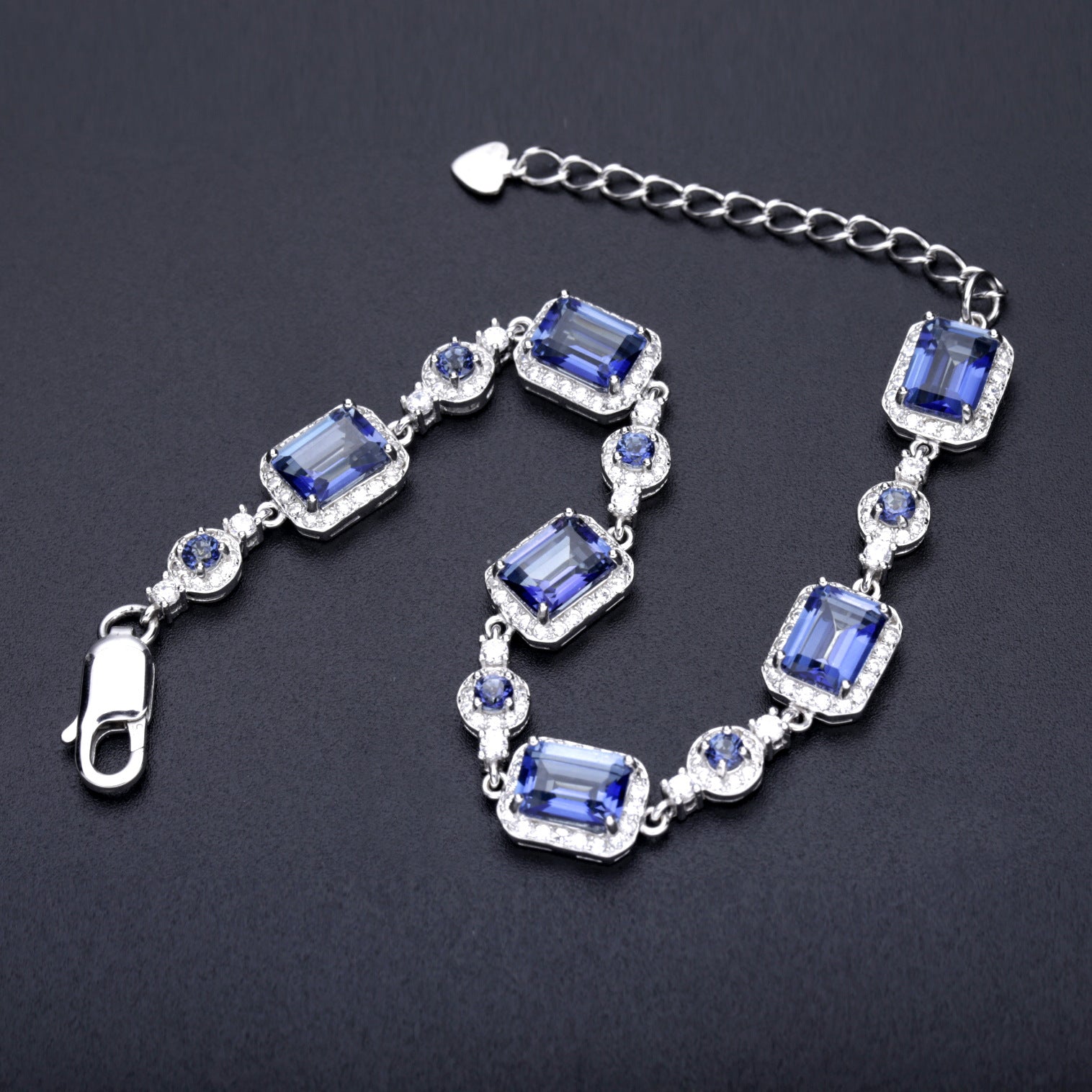 Natural Gemstone Designer Bracelet 925 Sterling Silver (design detail close-up)
