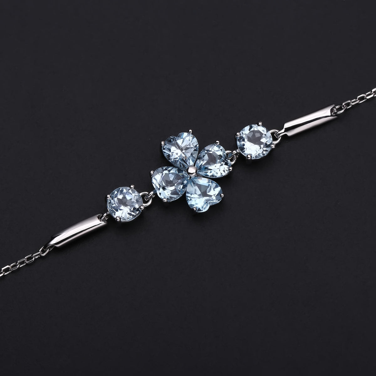 Topaz Four-Leaf Clover Bracelet 925 Sterling Silver (wearing effect view)